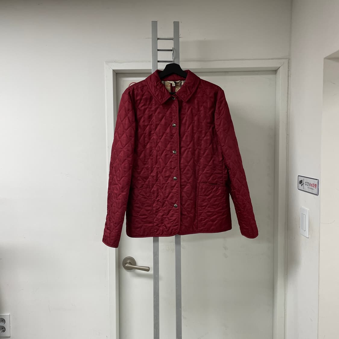 버버리 퀄팅 자켓 레드 M(W) 상품이미지1