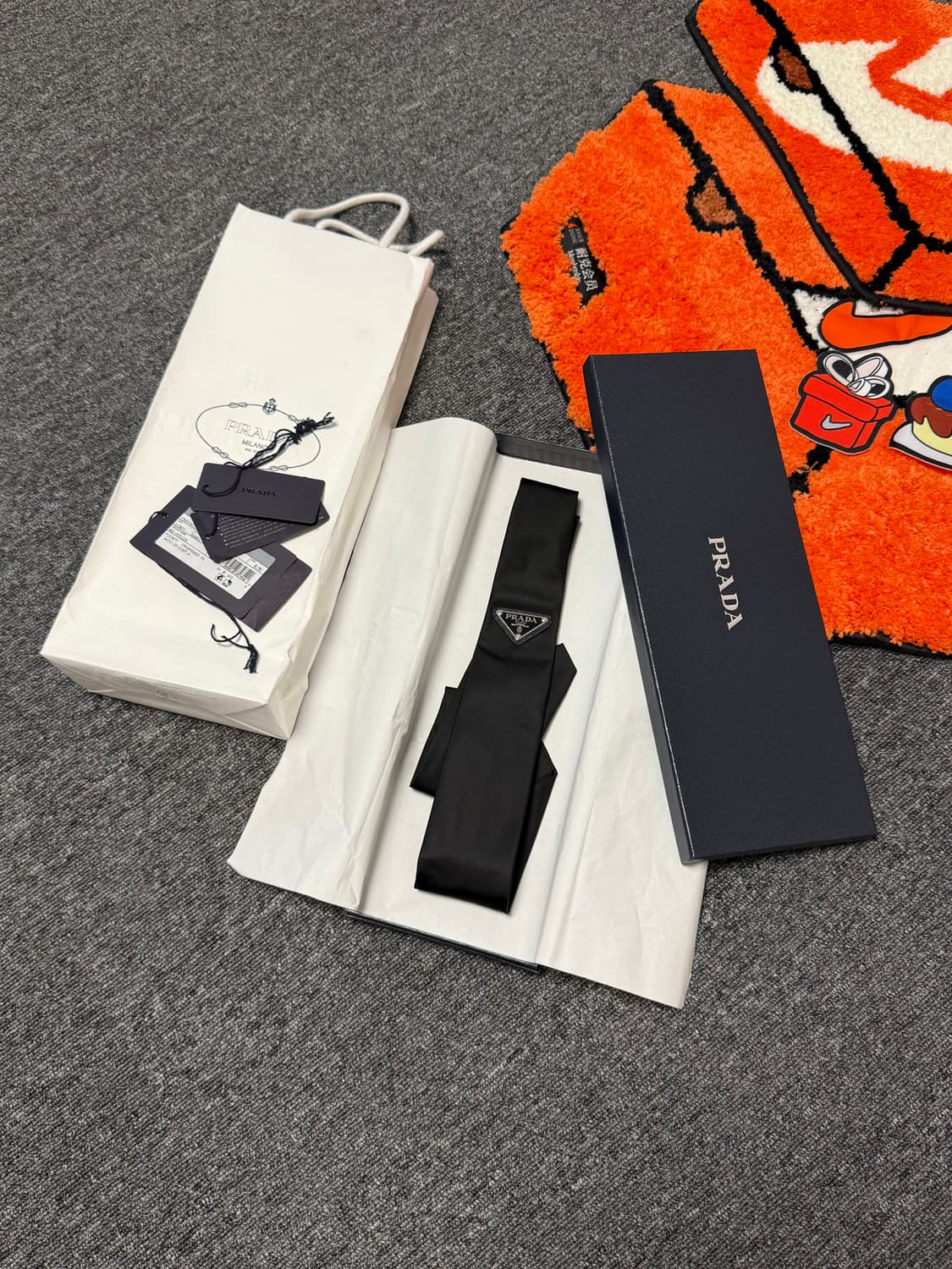 [R150] 프라다 리나일론 개버딘 넥타이 블랙 상품이미지1