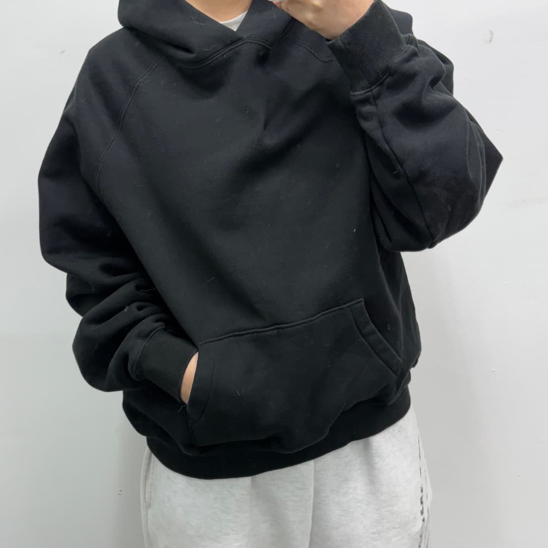 [M] 에센셜 피어오브갓 블랙 후드티 상품이미지2