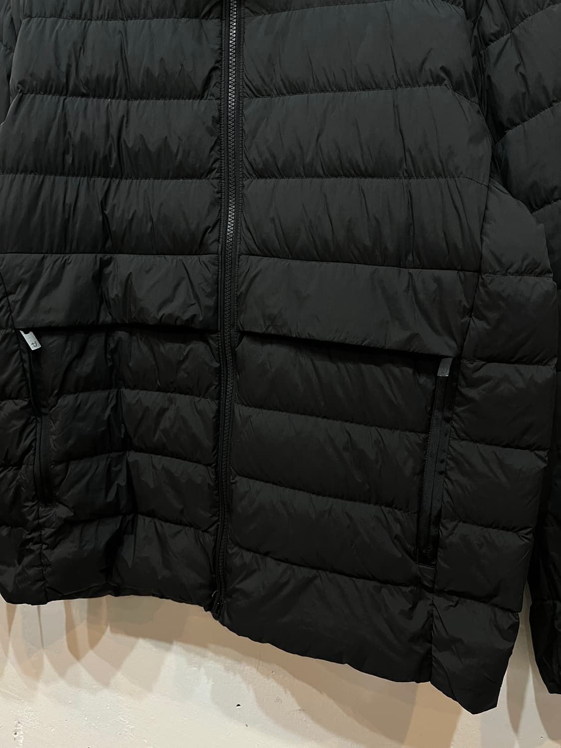 유니클로 질샌더 라이트 다운 패딩 블랙 XL 상품이미지3