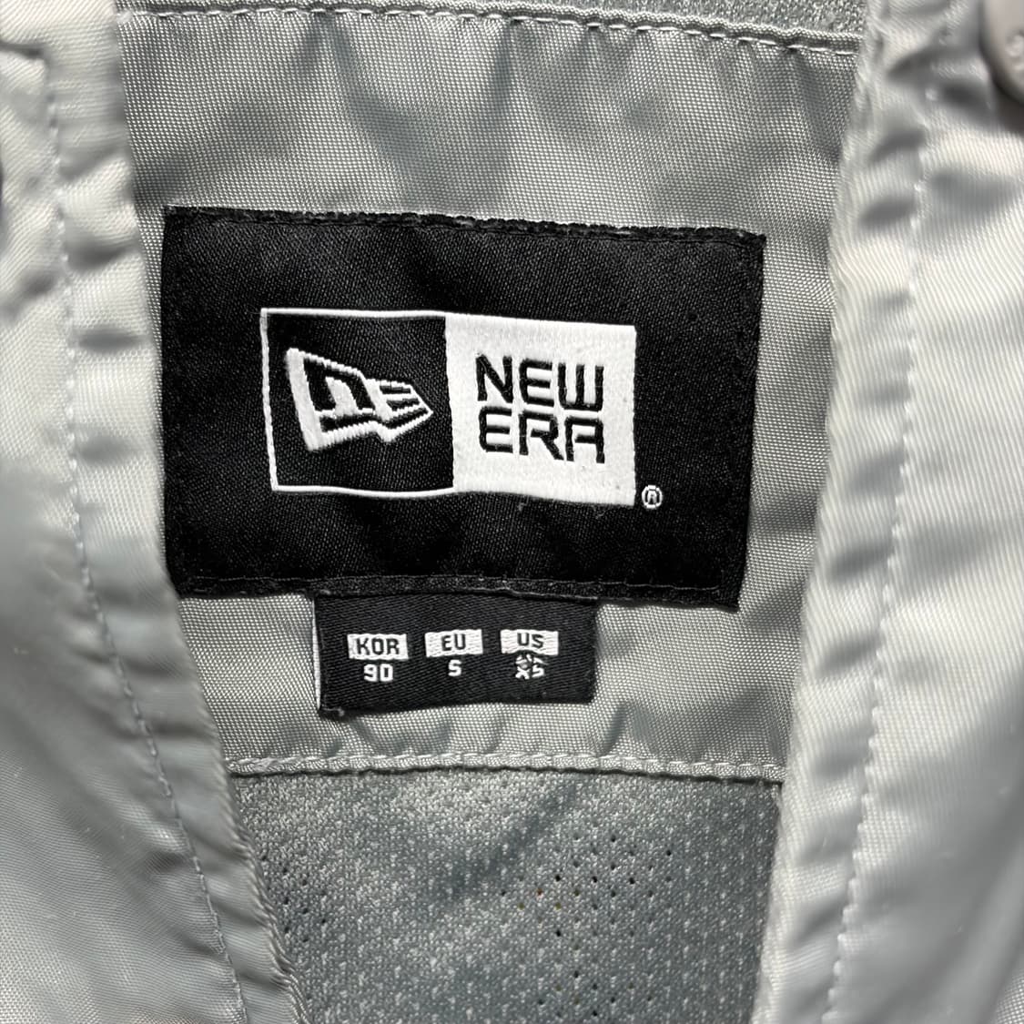 뉴에라 NFL 스누피 바시티 자켓 상품이미지7