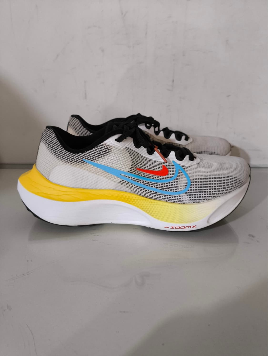 240mm 나이키 줌 플라이 5 런닝화 상품이미지2
