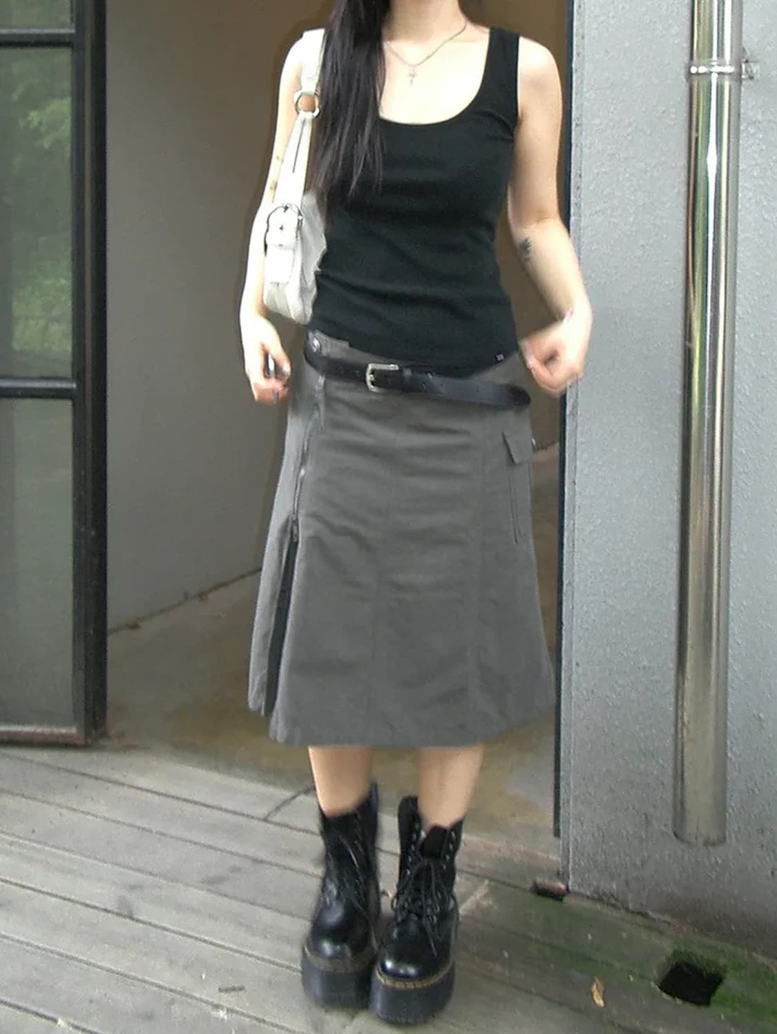 이즈이즈 [ee] Mog midi skirt 상품이미지2