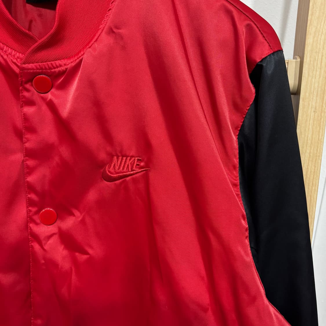 나이키 빅로고 바시티 자켓 상품이미지3