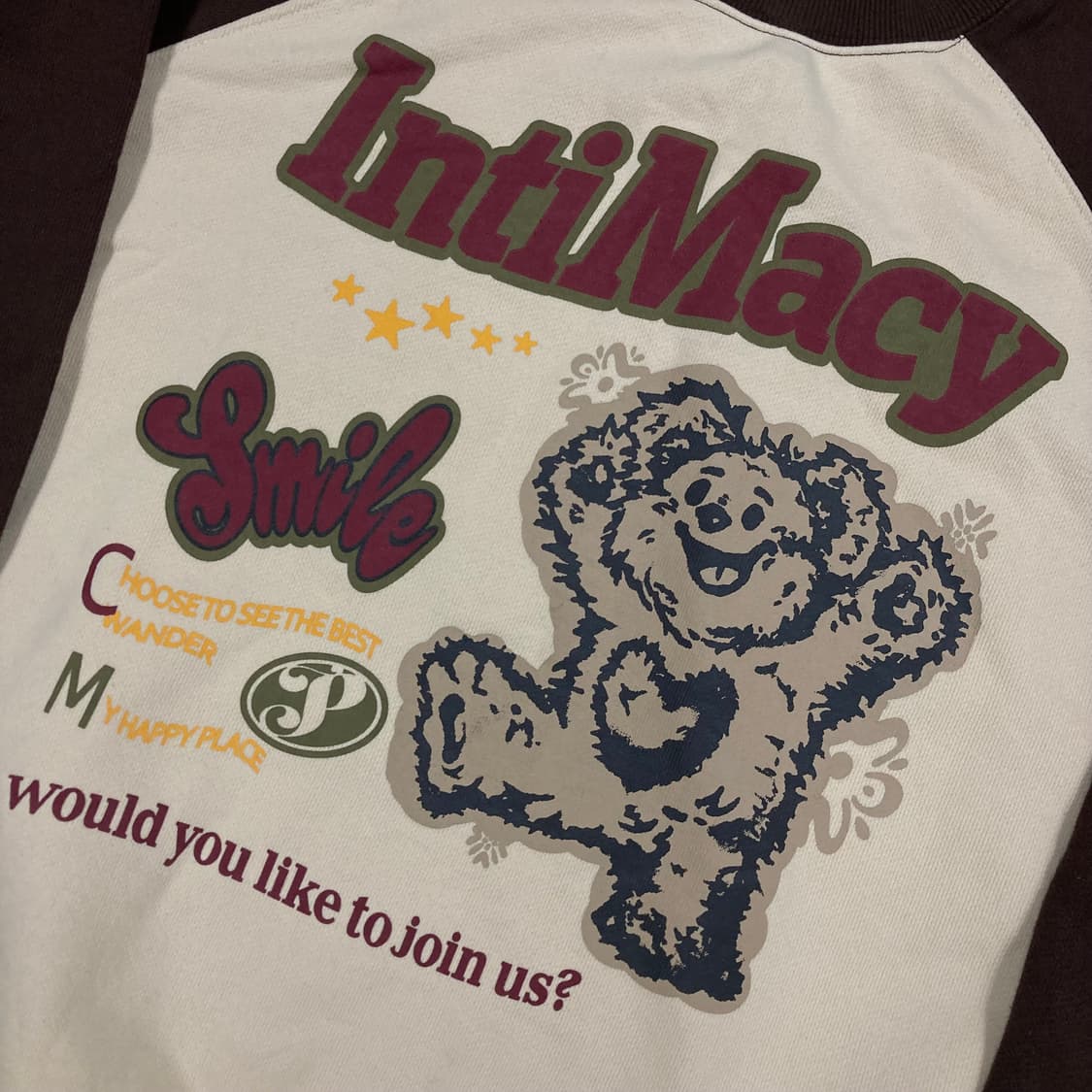 꼼파뇨 스튜디오 믹스 컬러 프린팅 빅로고 맨투맨 상품이미지2