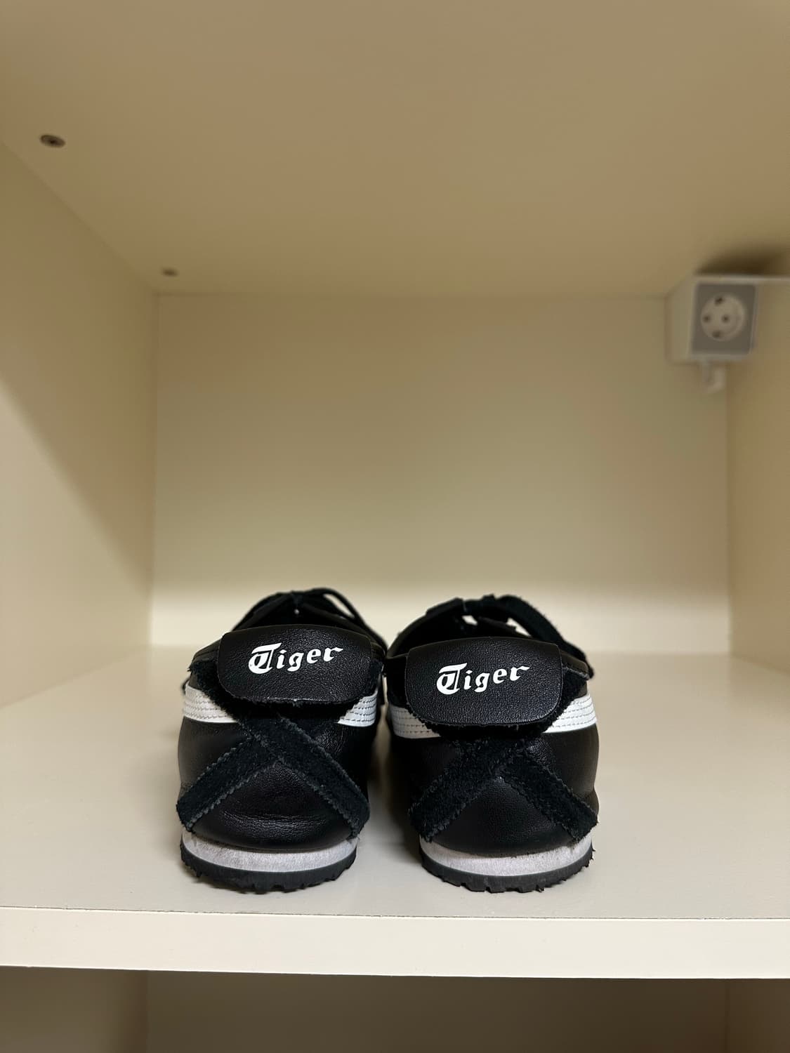 오니츠카타이거 멕시코 66 블랙 화이트(270) 상품이미지3