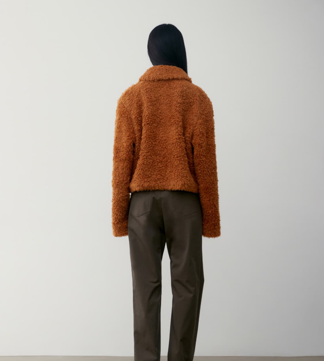 Lowclassic FLUFFY FUR JACKET_COGNAC 상품이미지4