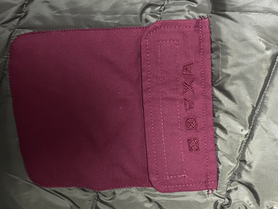 [새상품] 등산용 캐나디언 구스 여성 패딩 S (42) 레드와인 상품이미지6