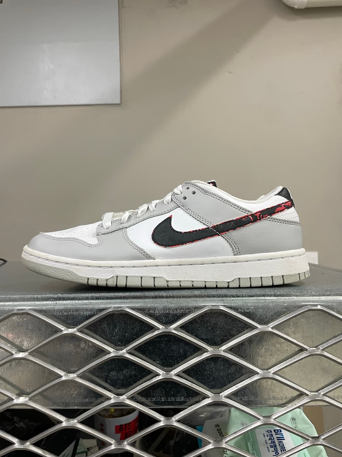 나이키 덩크 로우 SE 그레이 포그 260 상품이미지1