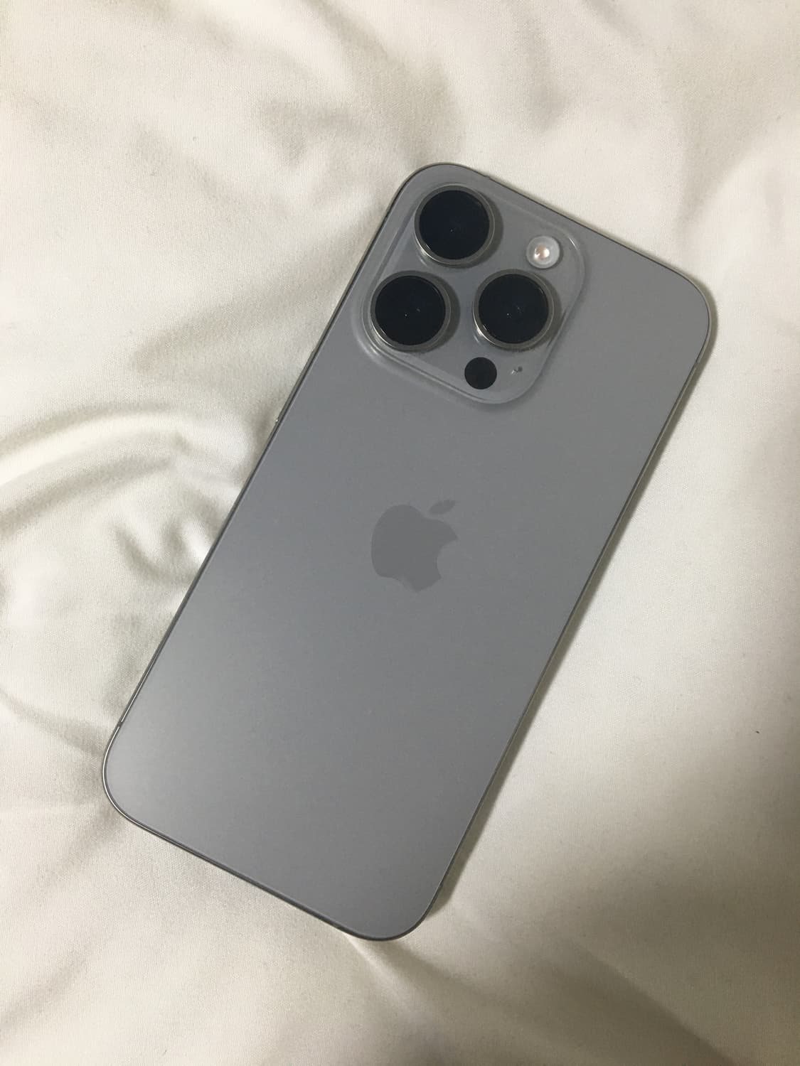 아이폰15프로 팔아요! 상품이미지2