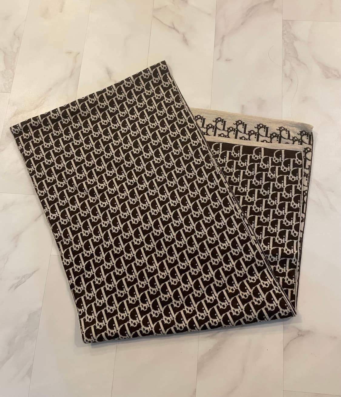 정품 디올 머플러 상품이미지3