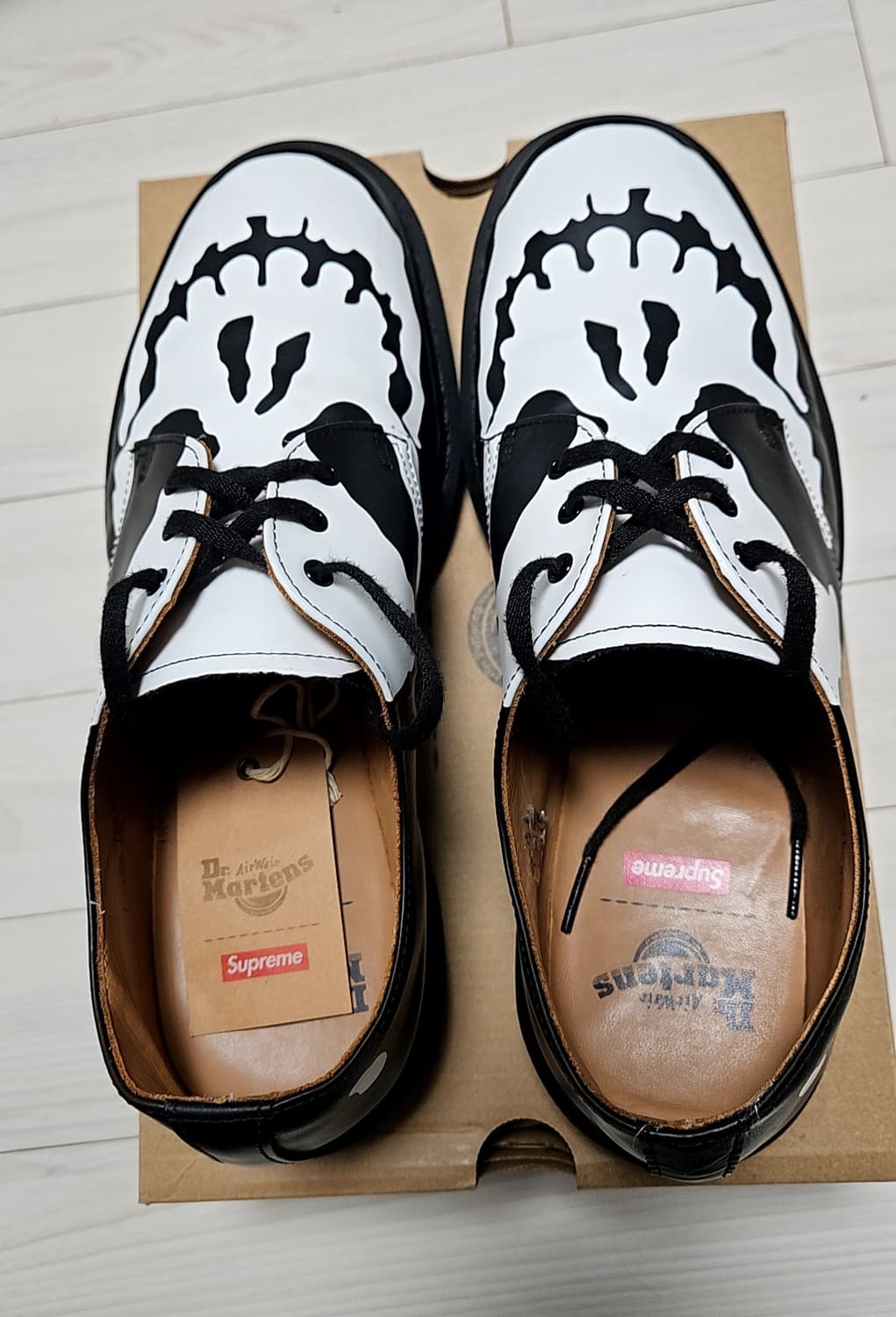 닥터마틴 x 슈프림 1461 3-Eye Shoe Black 280 상품이미지2