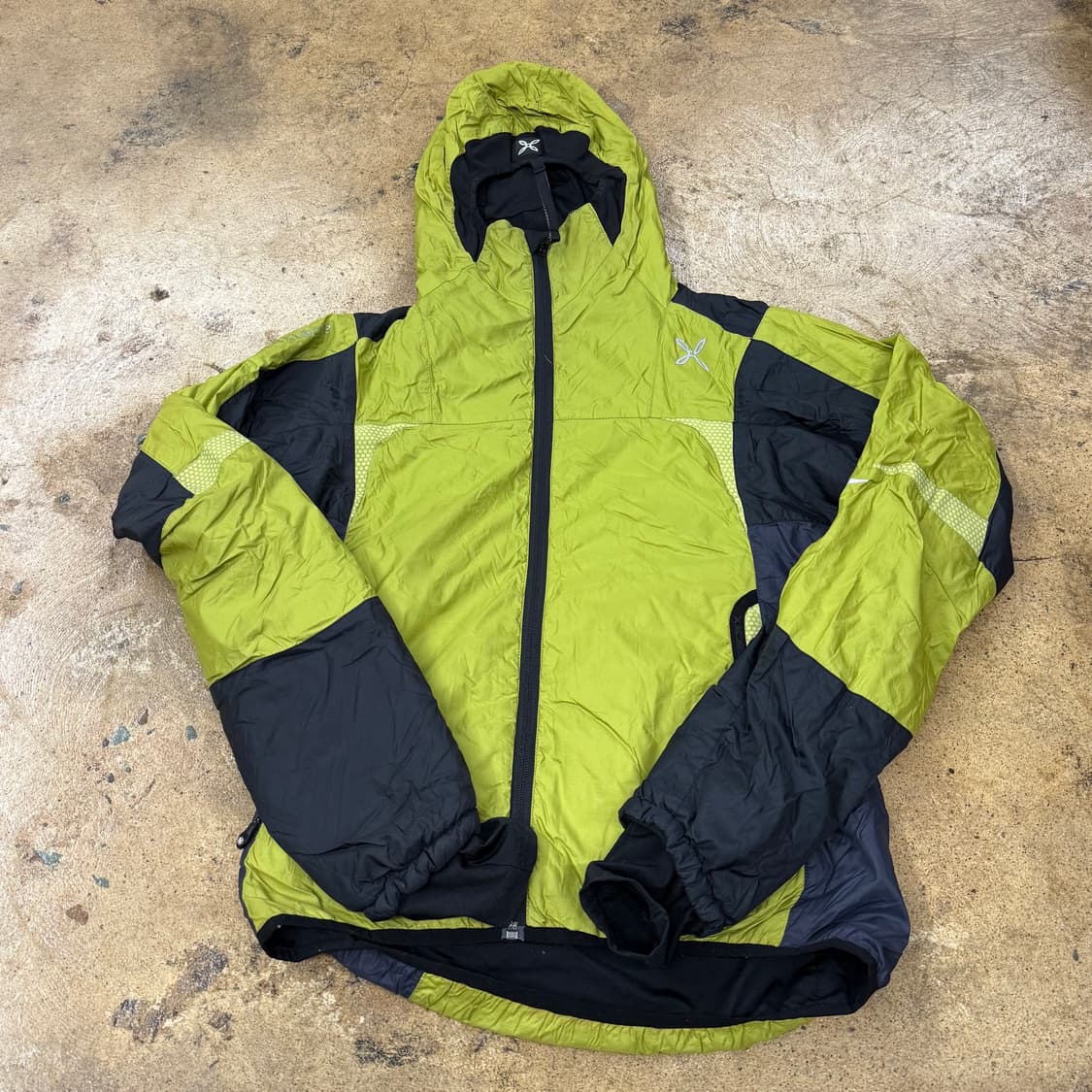 [ 정품/XS ] 몬츄라 바람막이 스카이 자켓 b8 상품이미지2