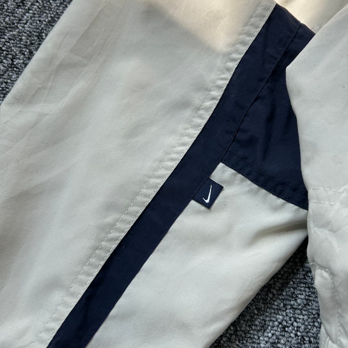 나이키 올드스쿨 리메이크 크롭 바람막이  상품이미지4