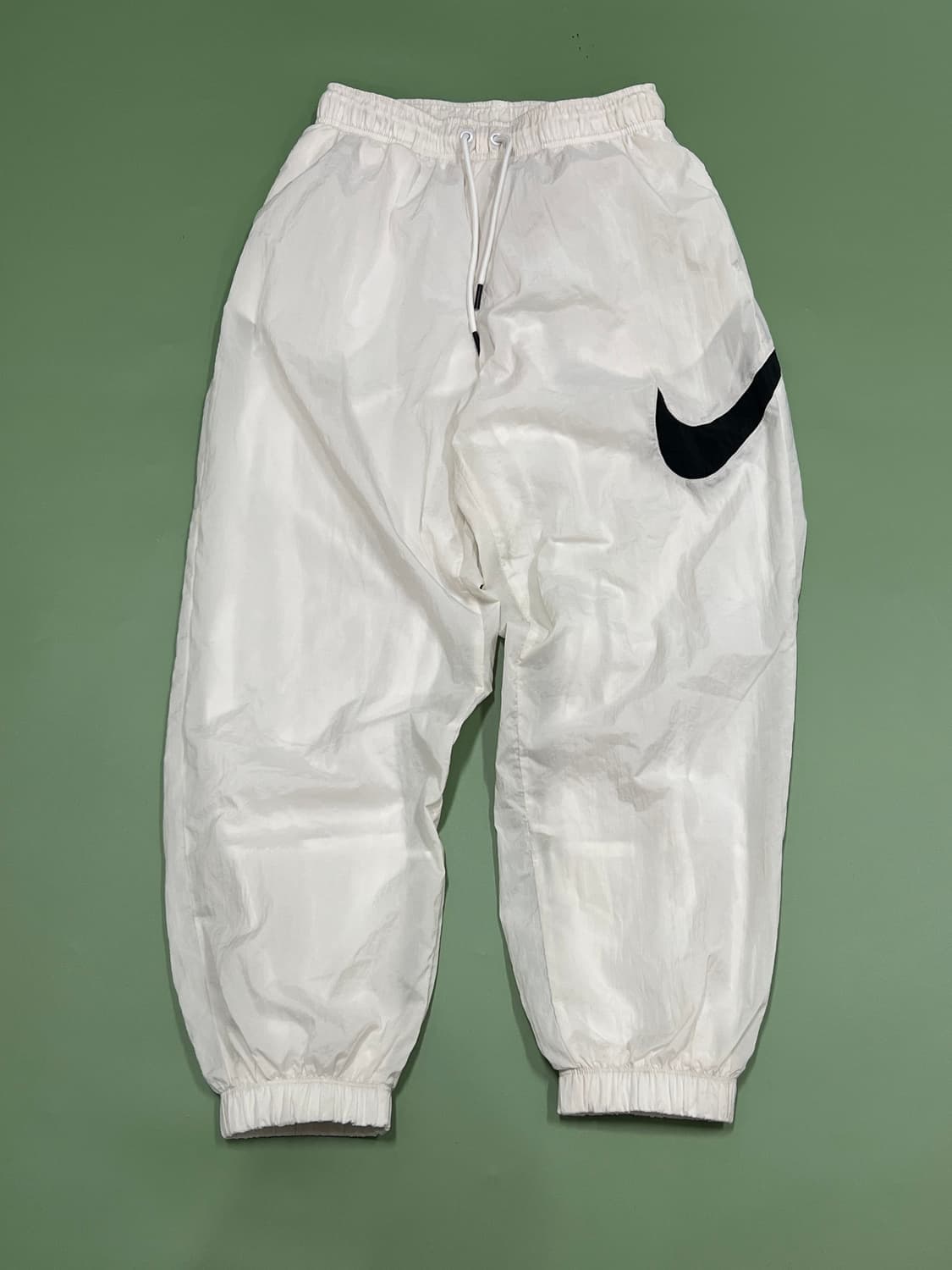 (S) 나이키 우먼스 에센셜 빅스우시 우븐 조거 팬츠 화이트 상품이미지2