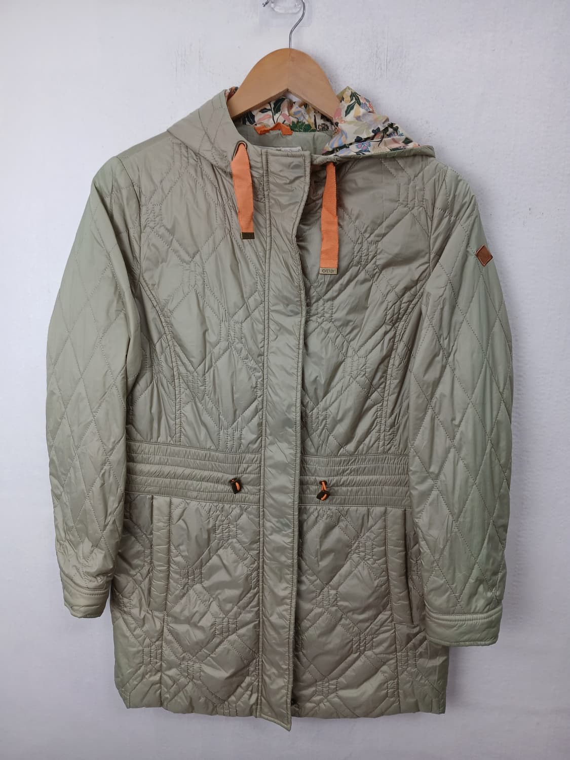 오일릴리 퀼팅 후드 자켓 올리브베이지 90 S 상품이미지1