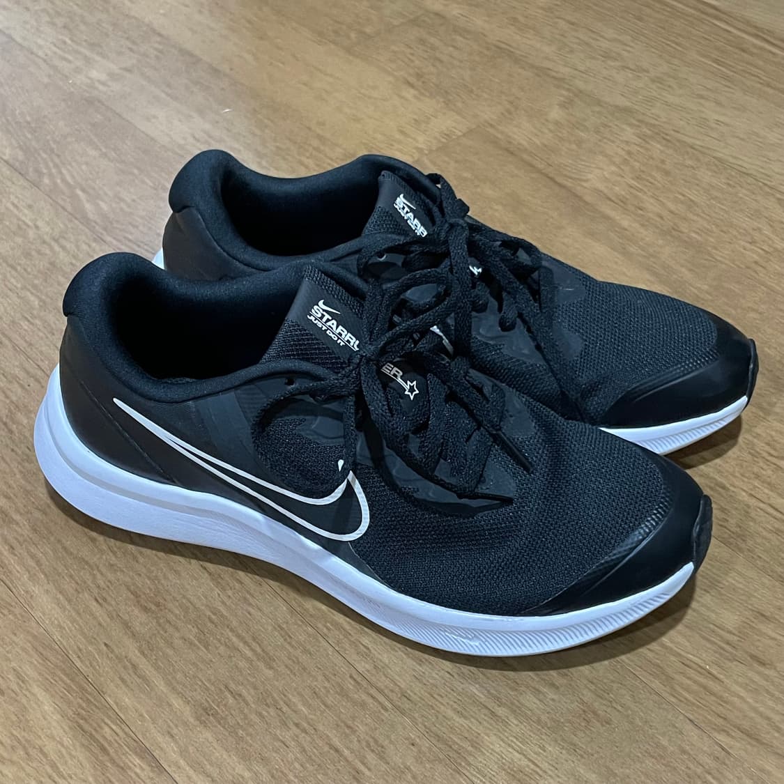 나이키 스타 러너 240 상품이미지1