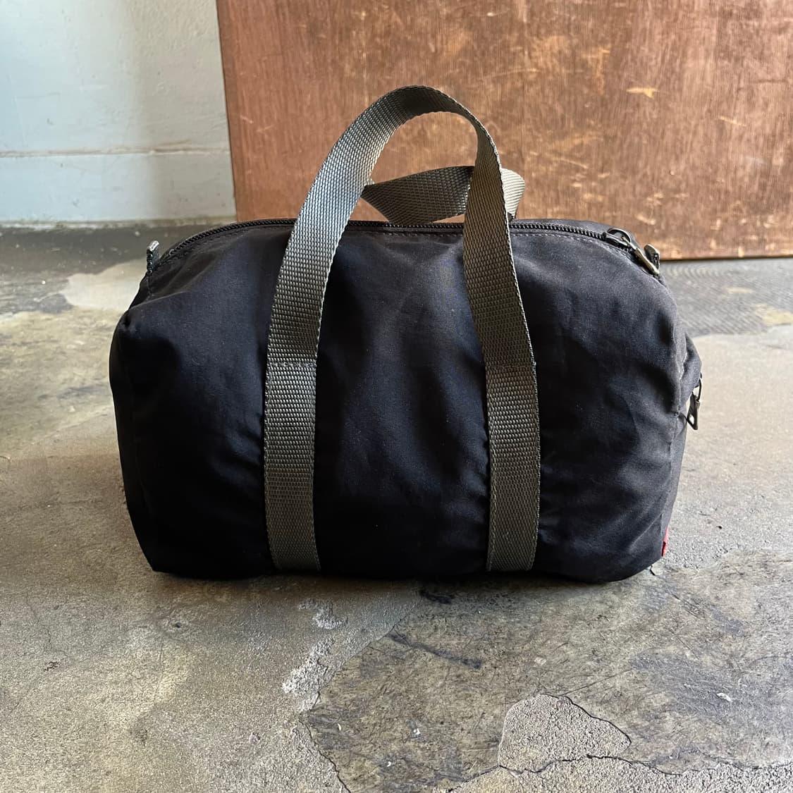 프라다 레드라인 미니 토트백 상품이미지2