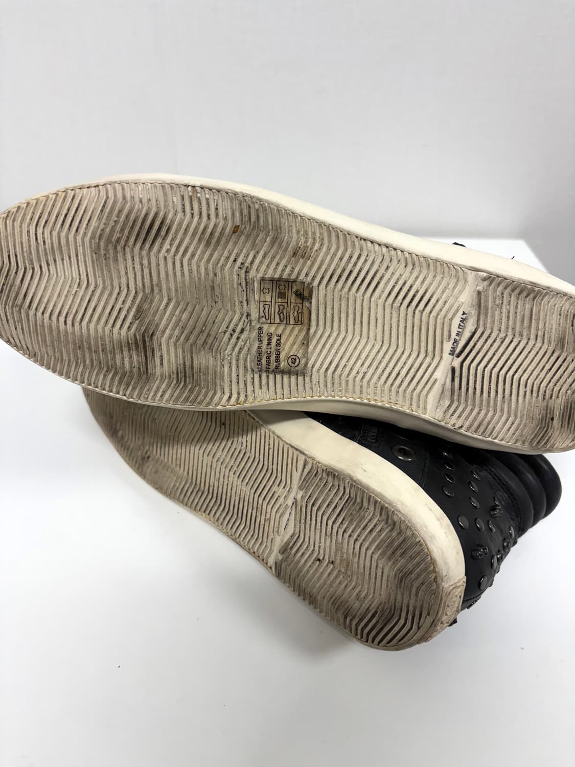 270-275) 아쉬 Ash 블랙 스컬스터드 레더 하이탑 스니커즈 상품이미지4