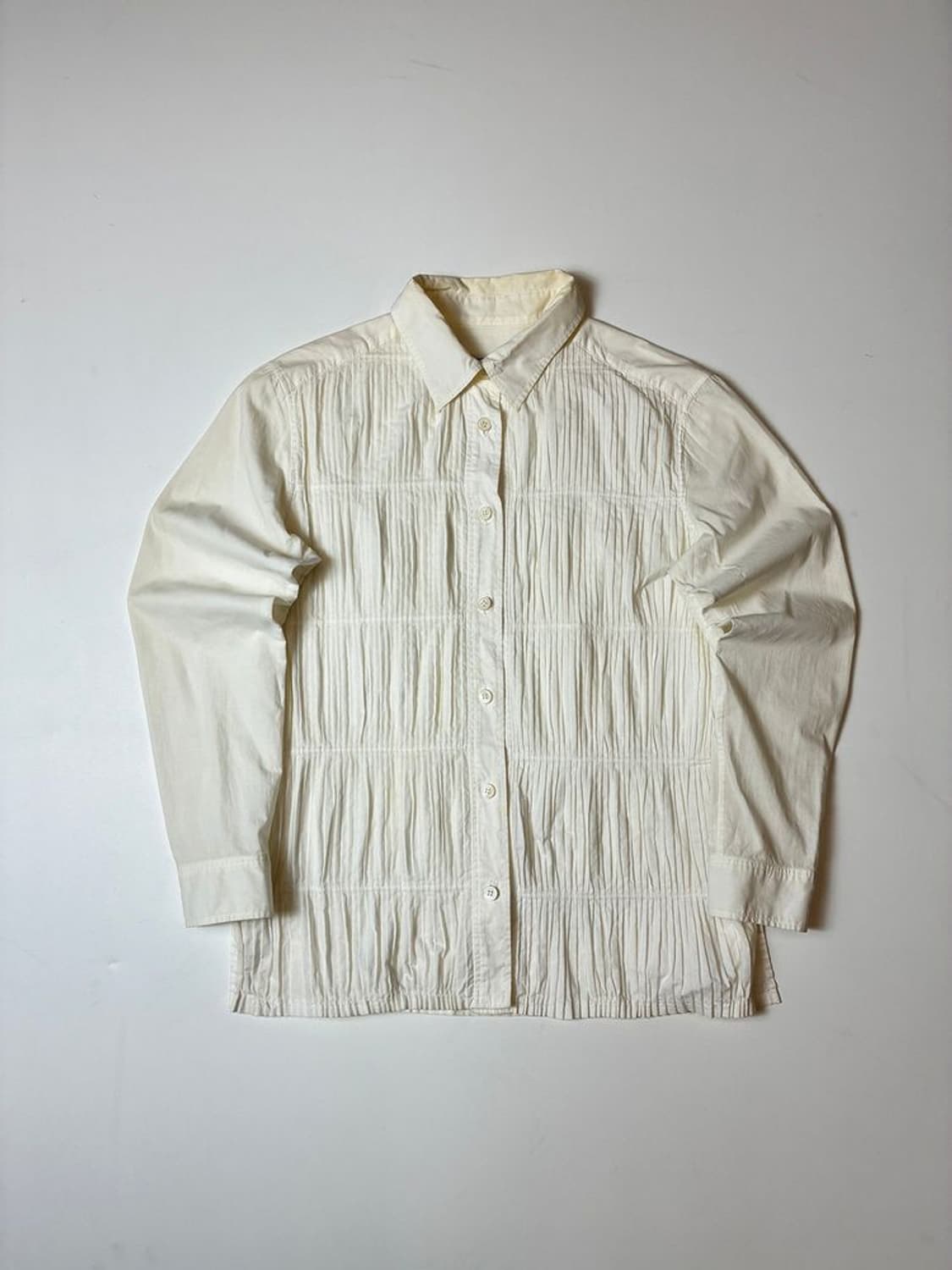 이세이미야케 00's Fete 크링클 블라우스 PN8073 상품이미지1