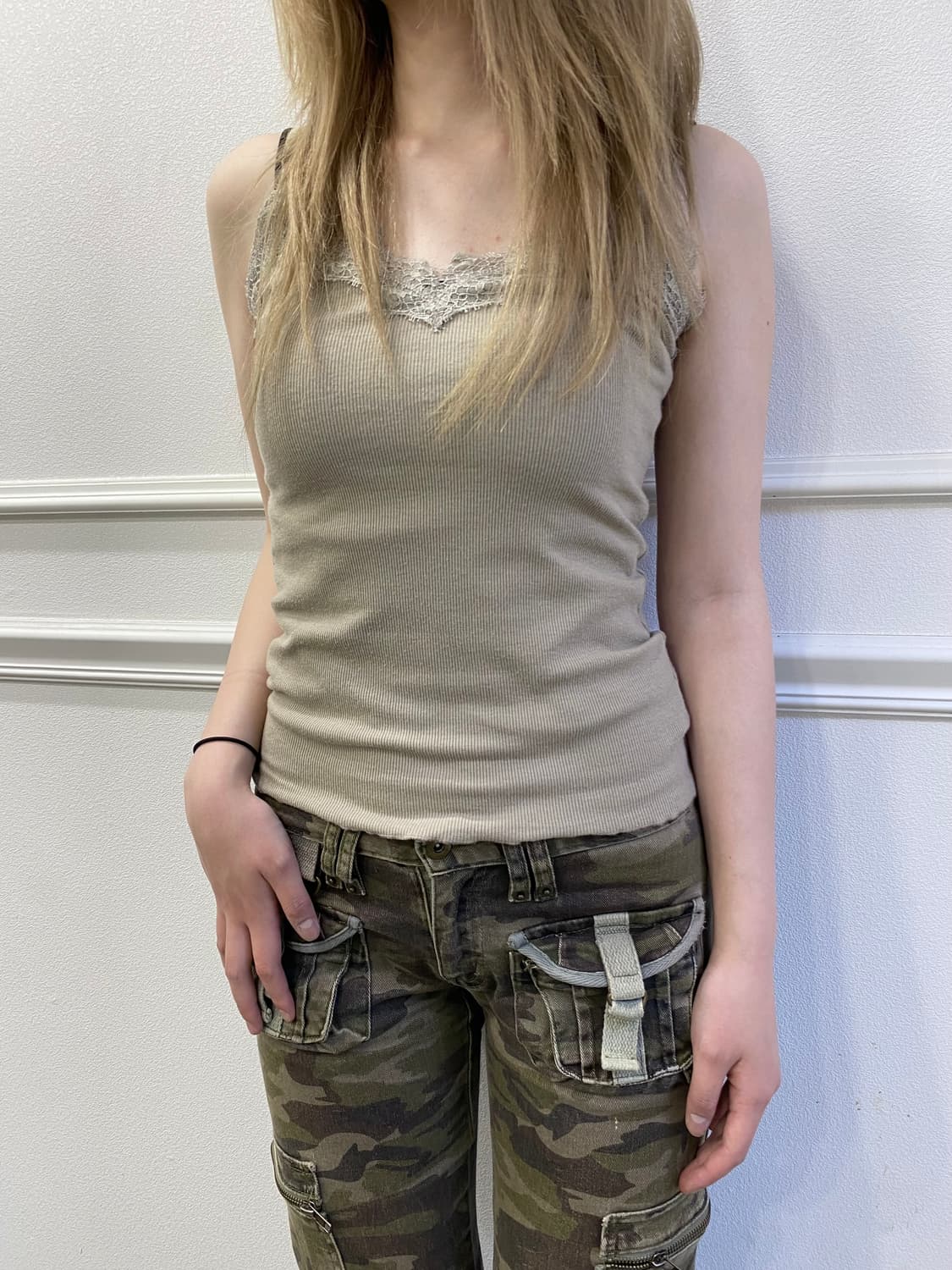 Y2K Lace Detail Sleeveless 상품이미지2