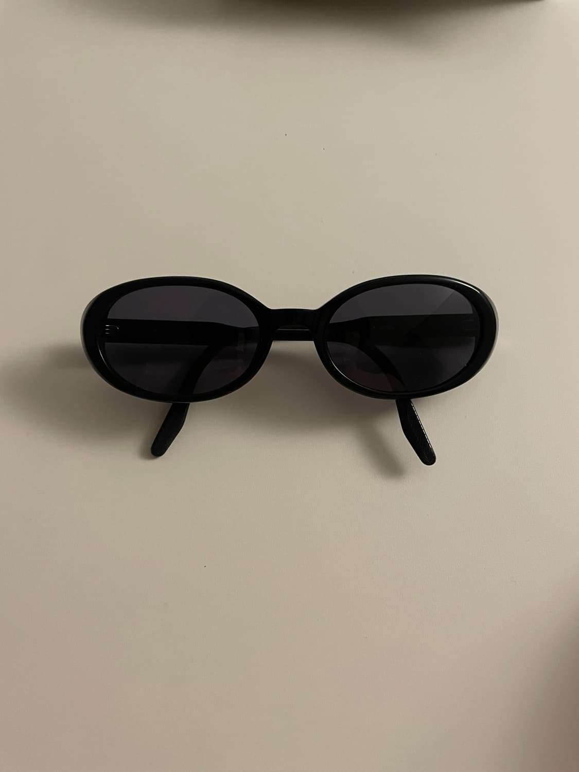 윤(YUN) OTTO II 블랙 선글라스 상품이미지4