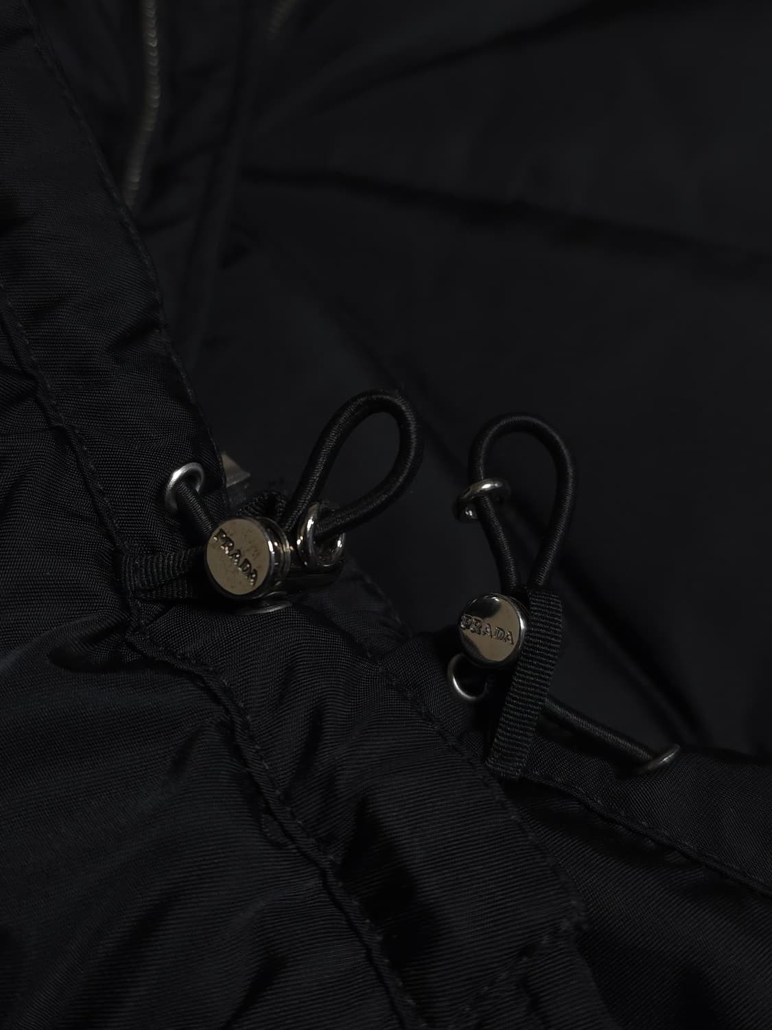 [XL] 프라다 리나일론 퀄팅 패딩 블랙(SGB803) 상품이미지6