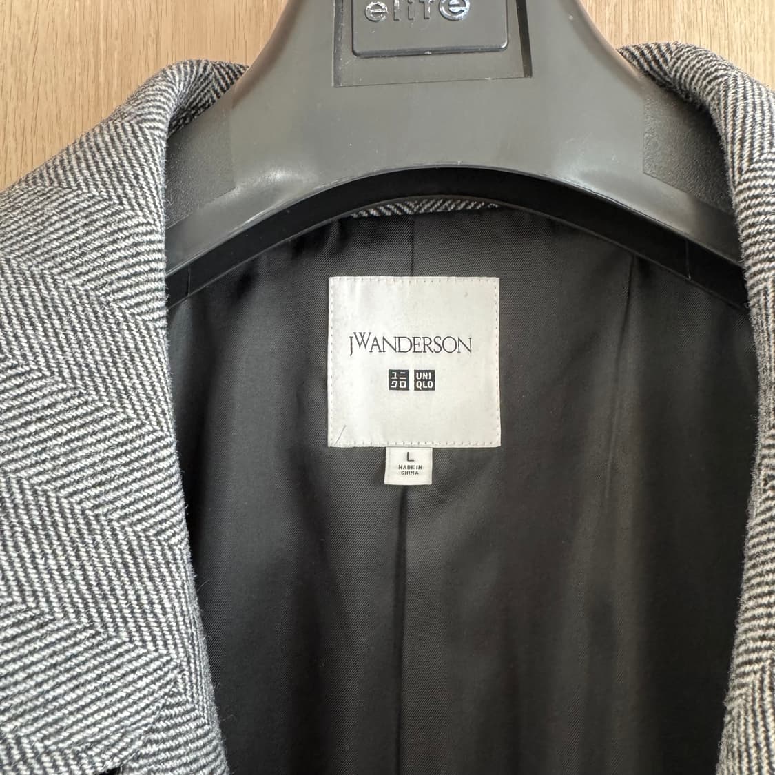 유니클로 JW앤더슨 헤링본코트 상품이미지8