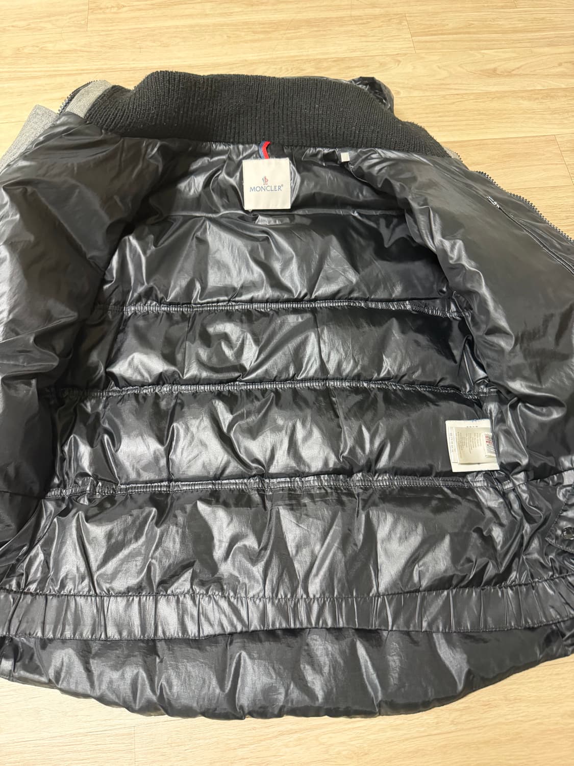 몽클레어 헤링본 다운 패딩 자켓 사이즈 3 상품이미지4