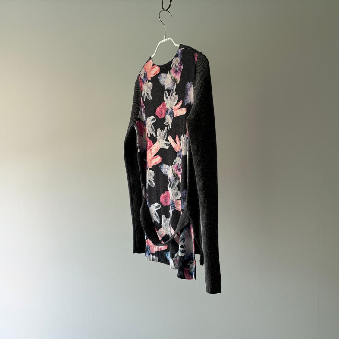  ▫️Armani Jeans Flower Knit 상품이미지2