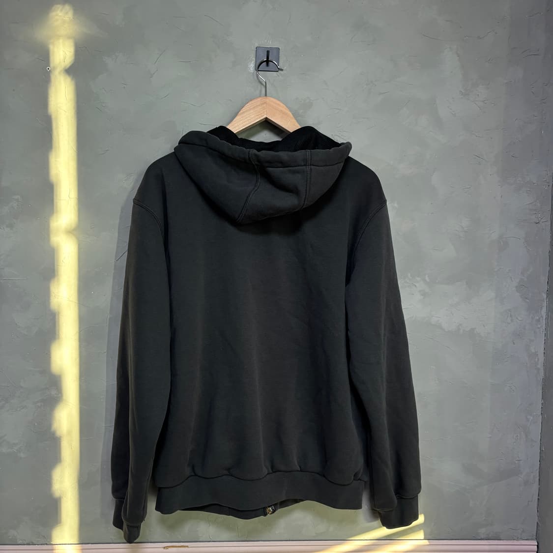 칼하트 써멀 후드집업 검정 상품이미지4