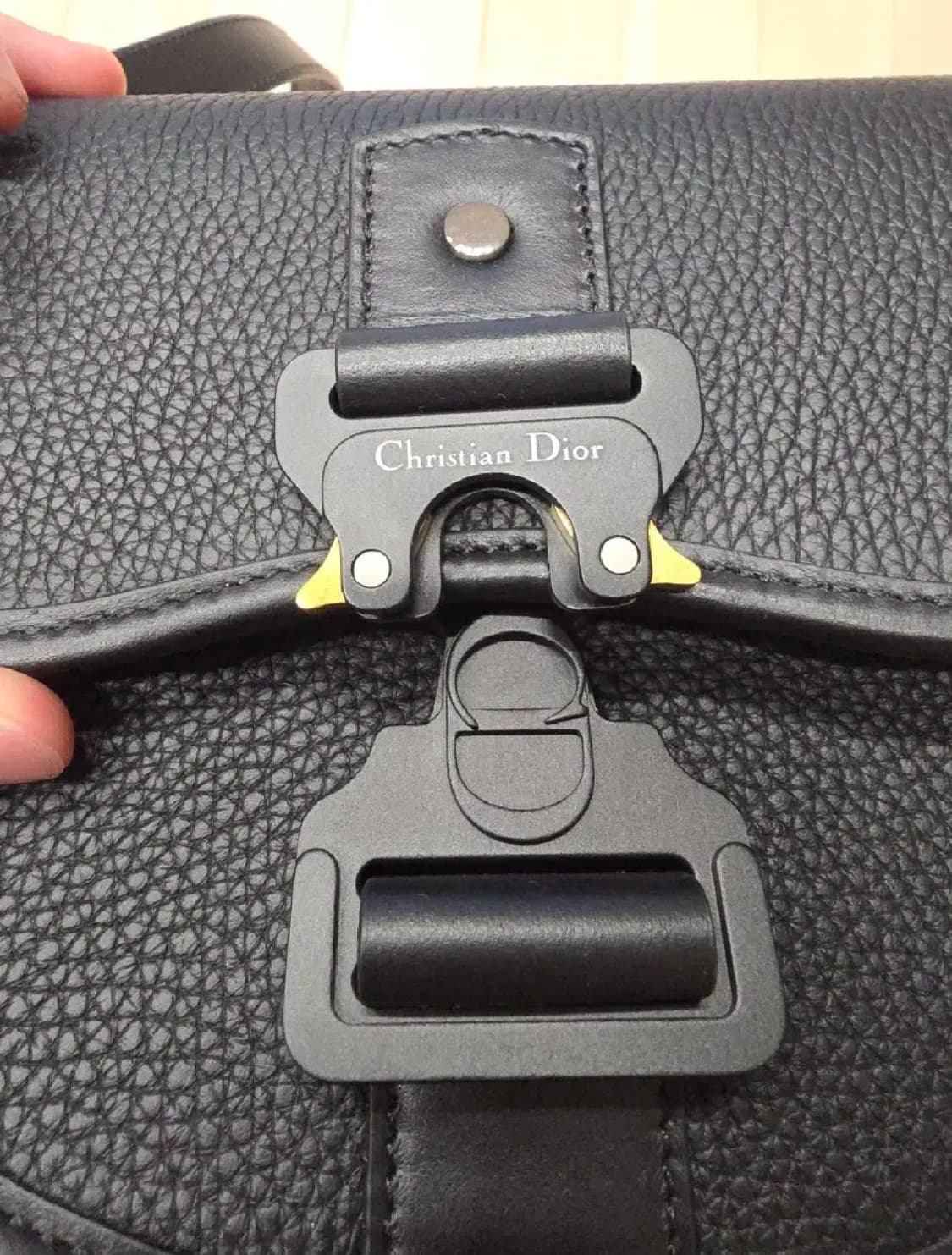 디올 갤롭 크로스백 1ADPO033LAC H00N 새상품 상품이미지2