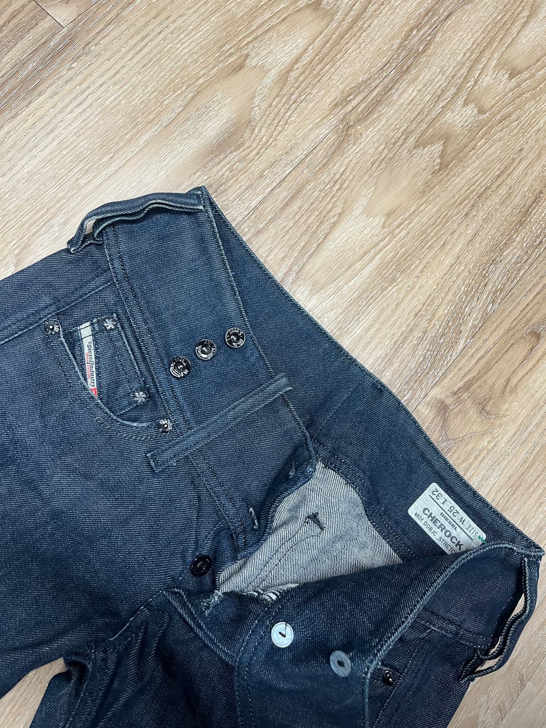 디젤 Cherock 부츠컷 청바지 25 상품이미지5