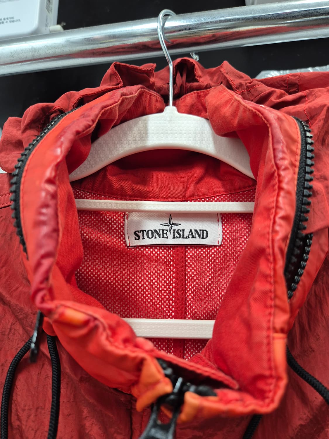 스톤아일랜드 나일론 메탈 후드 자켓 / 95 (정품) 상품이미지5