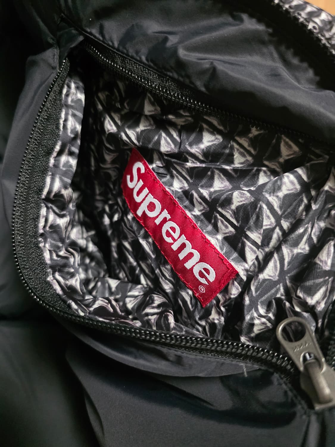 슈프림 X 노스페이스 스터드 눕시패딩 상품이미지4