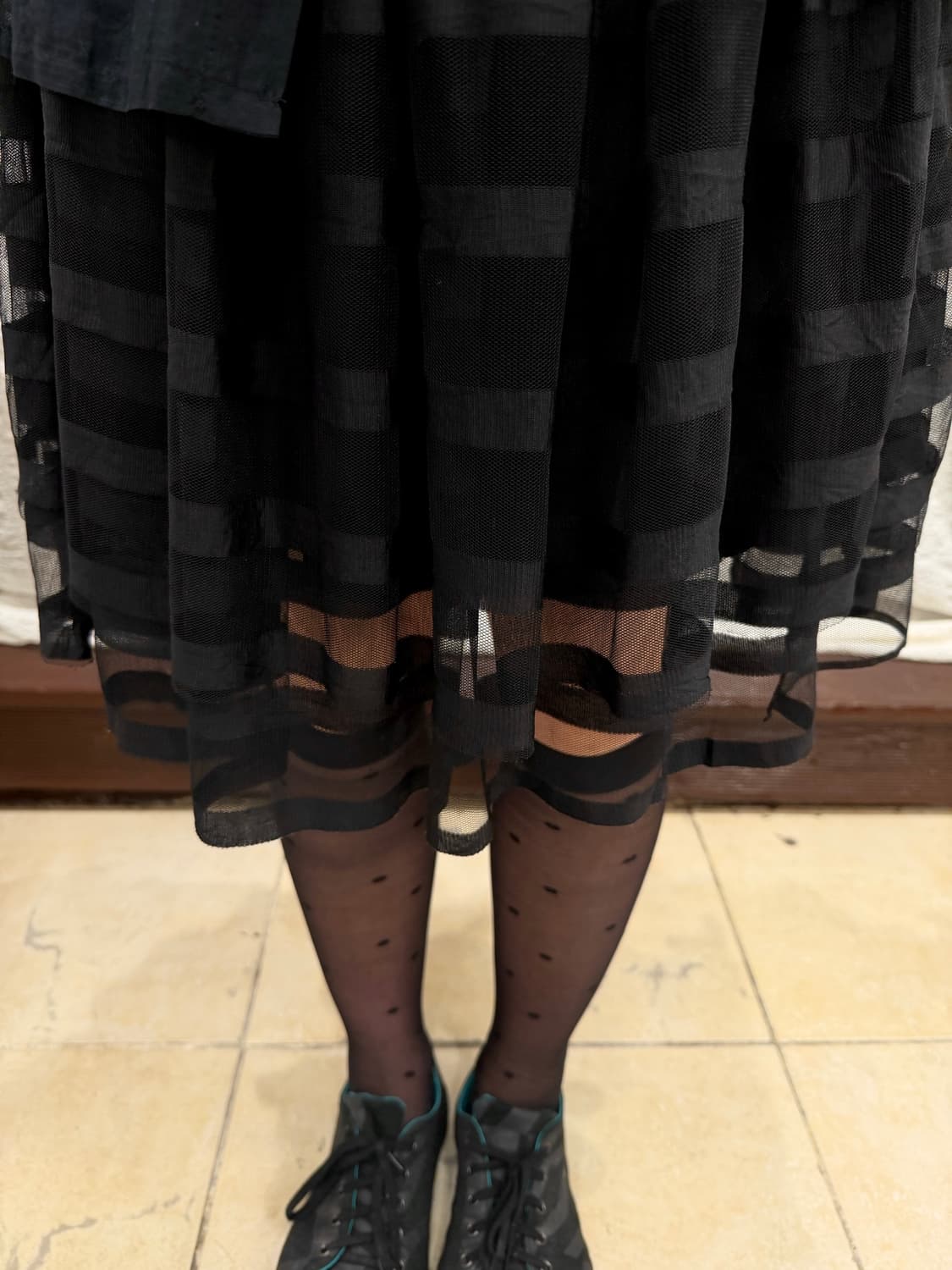 Black sheer stripe midi skirt 상품이미지1