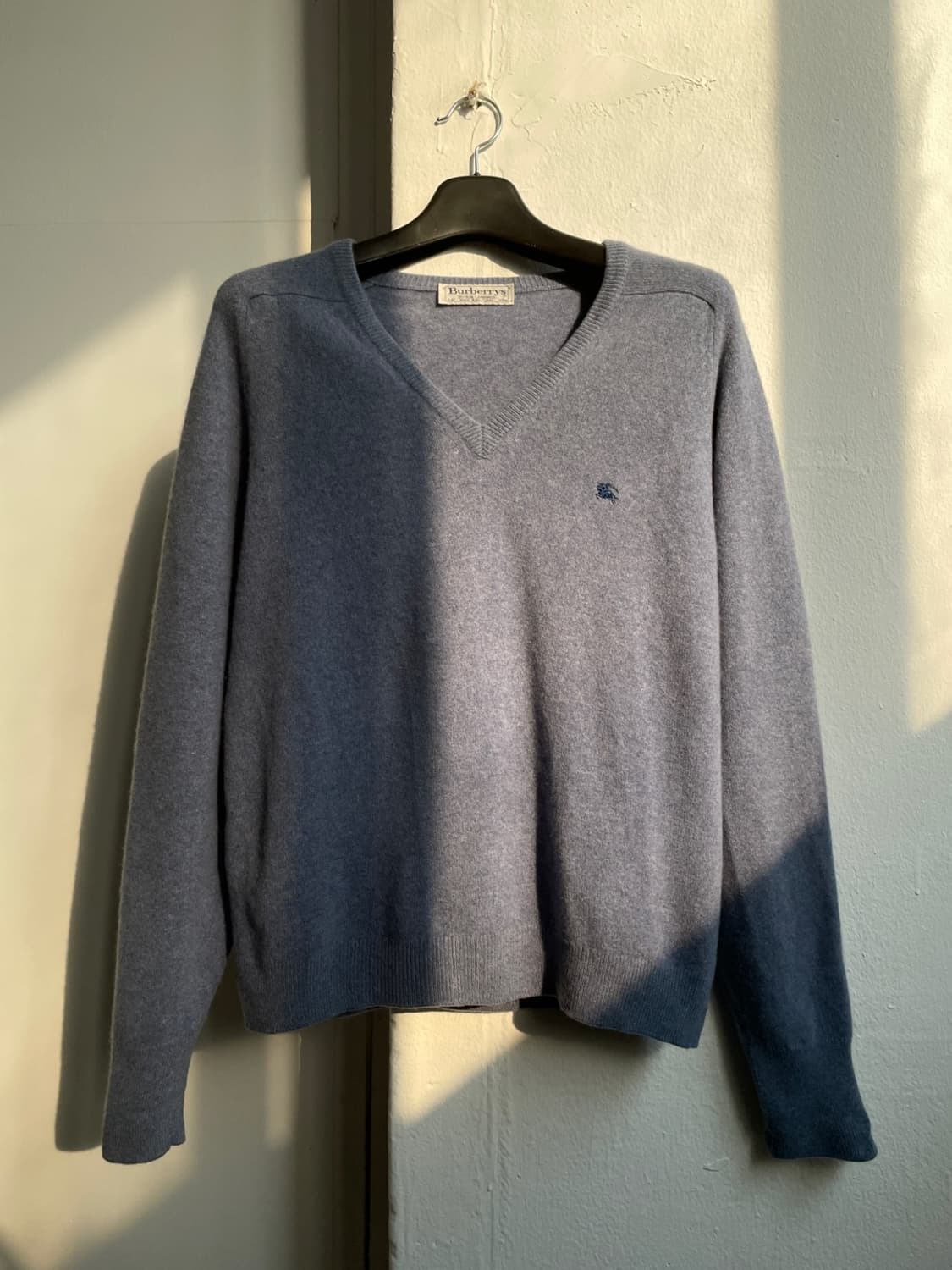 버버리 크레스트 로고 램스울 니트 상품이미지2