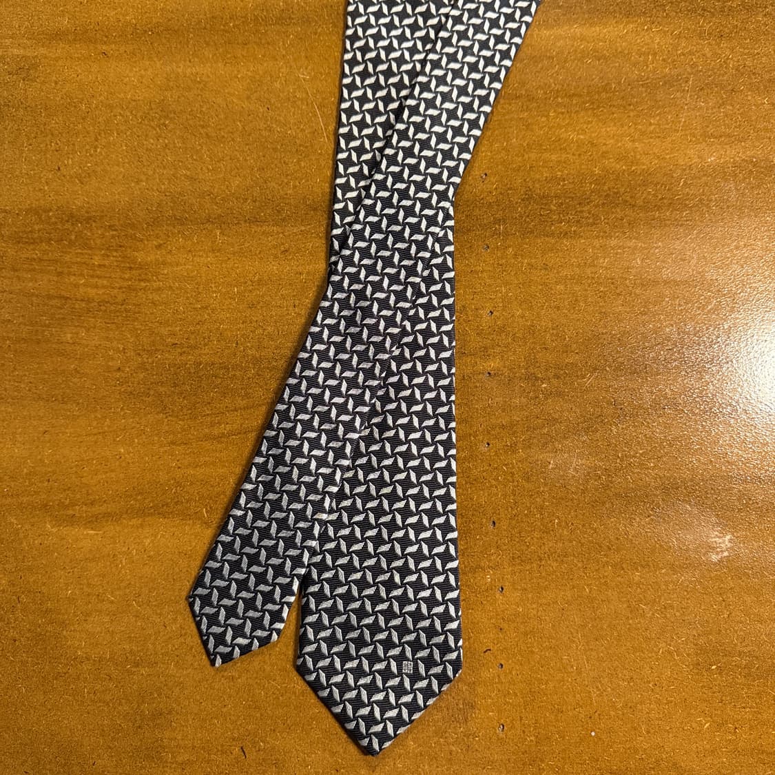 지방시 올오버 지오메트릭 패턴 실크 넥타이 블랙 상품이미지1