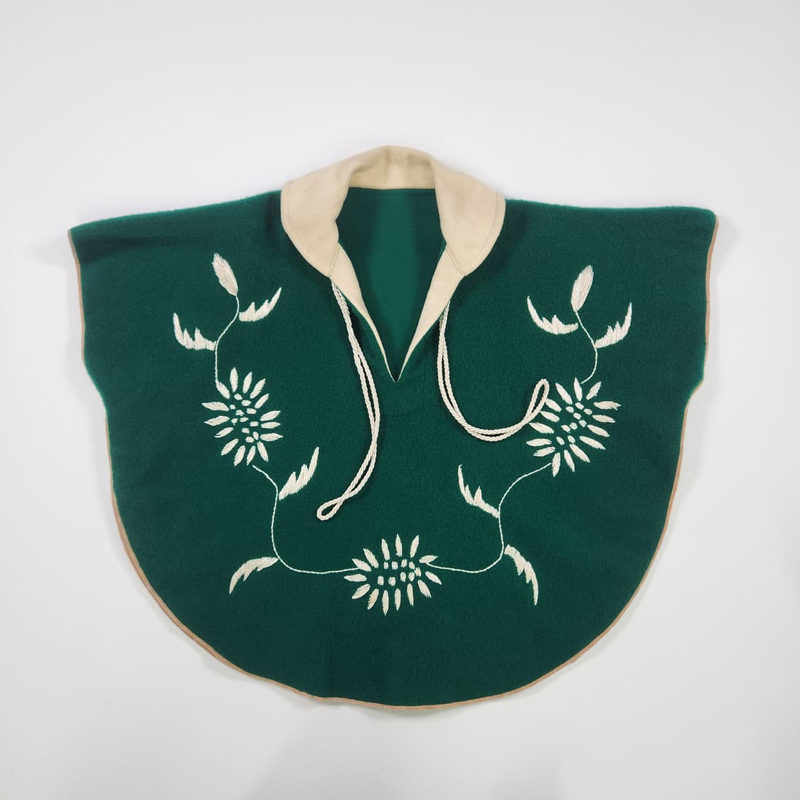 빈티지 플라워 자수 케이프 상품이미지1