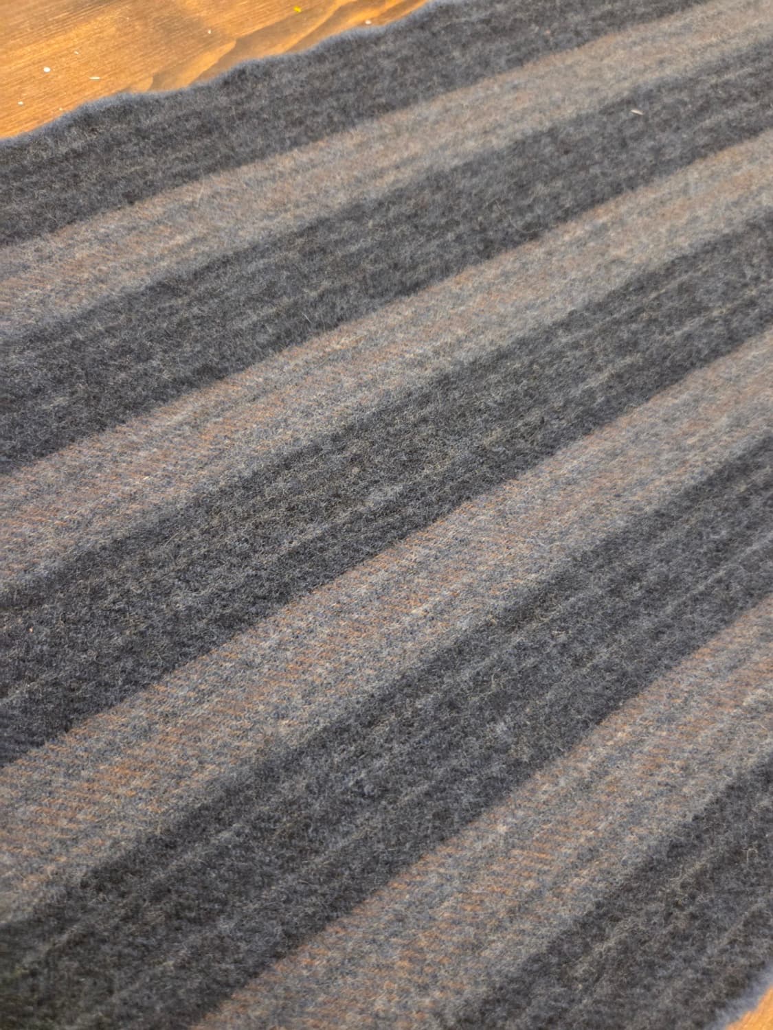 아이그너 머플러 상품이미지2