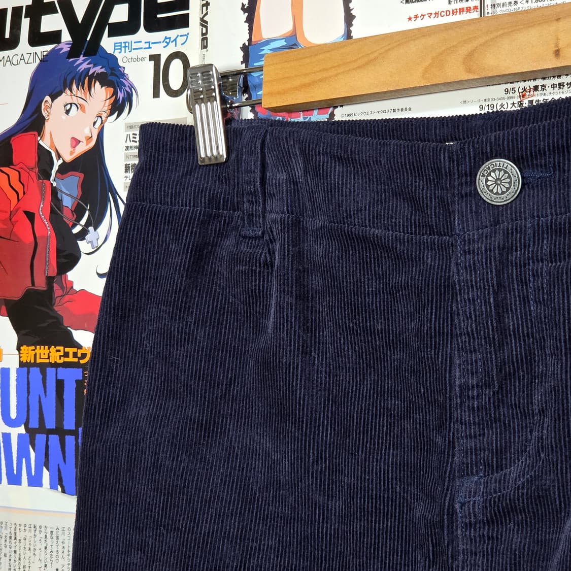 티티카카 네이비 코듀로이 미디 스커트 상품이미지5