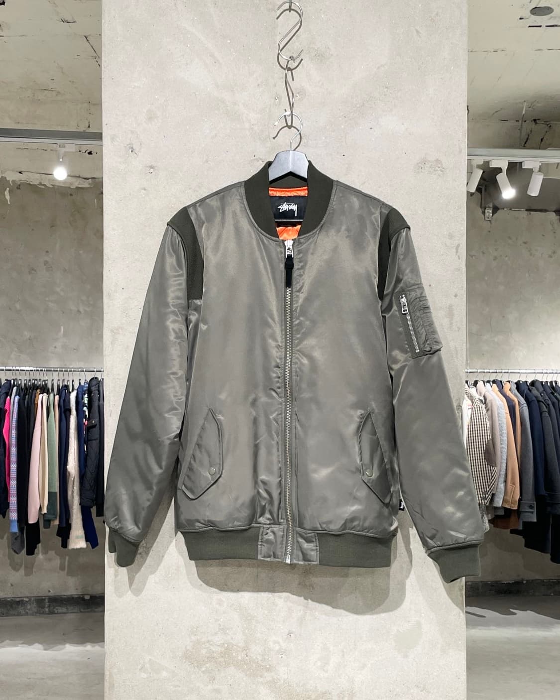 스투시 올리브 ma-1 나일론 봄버 자켓 상품이미지1