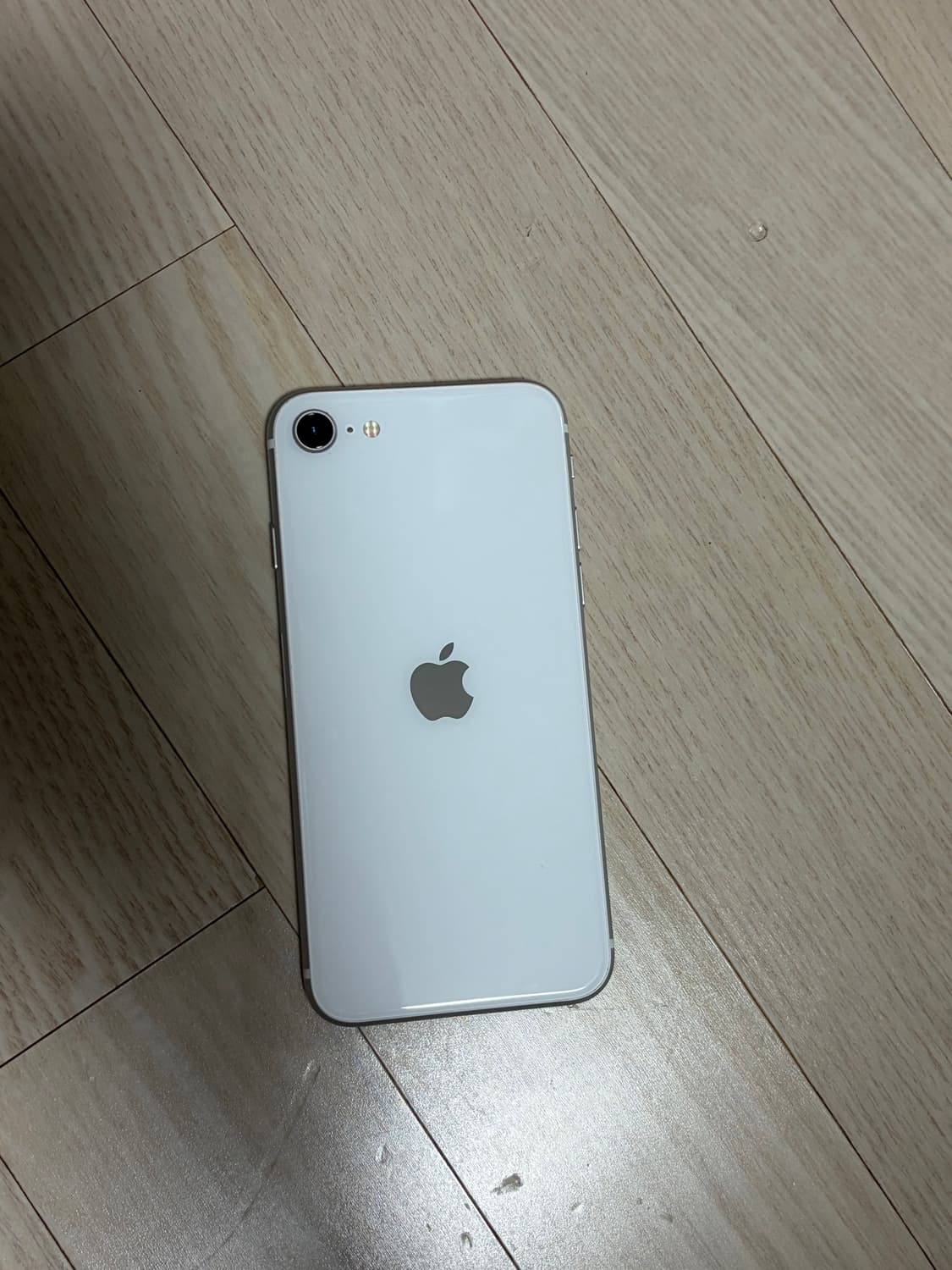 아이폰 se2 64기가 상품이미지4