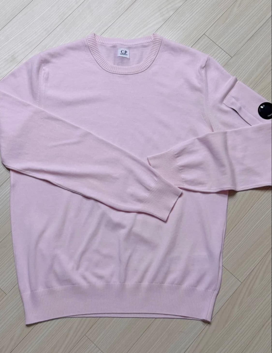 cp컴퍼니 핑크 니트 상품이미지1