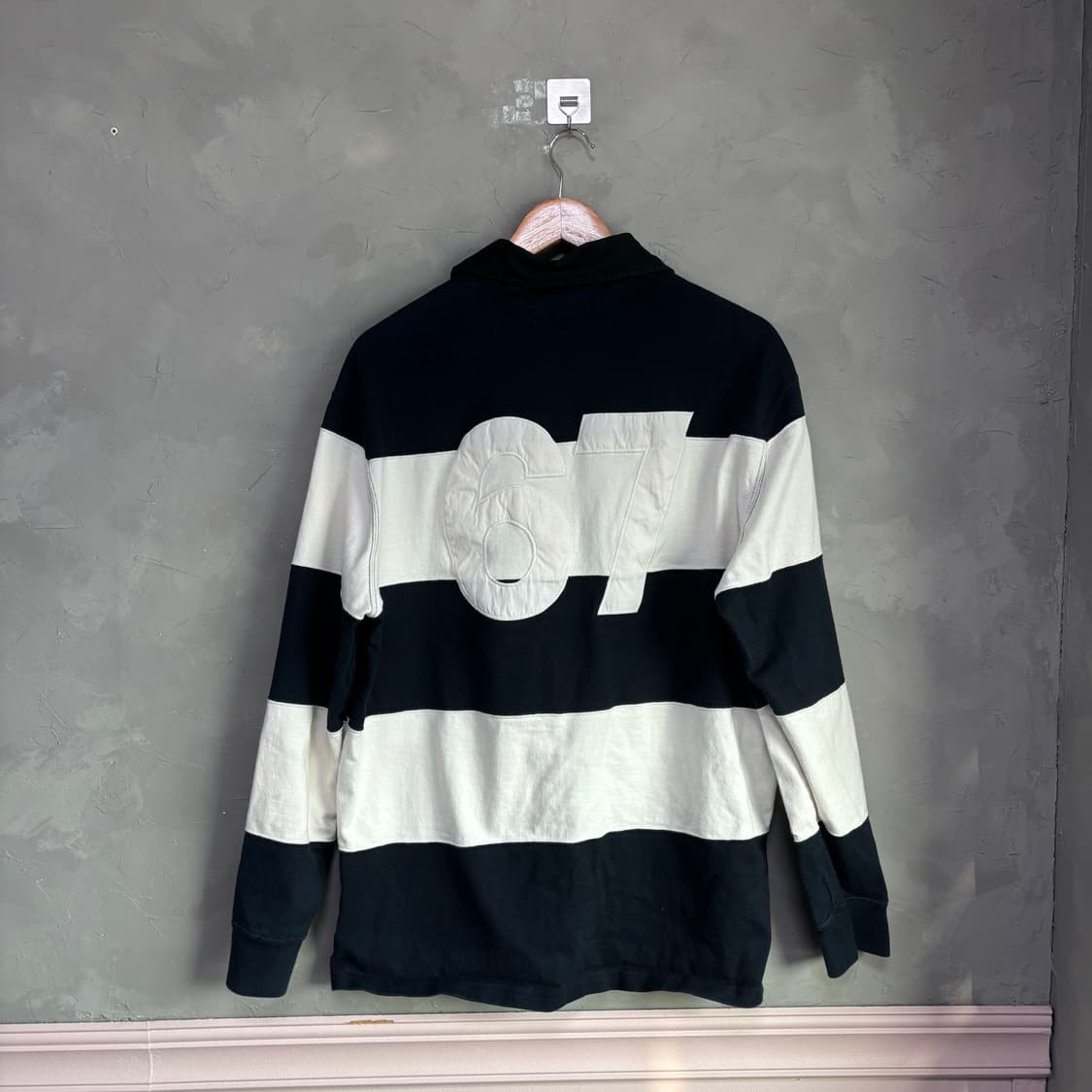 폴로 랄프로렌 67 백로고 스트라이프 럭비티 상품이미지4