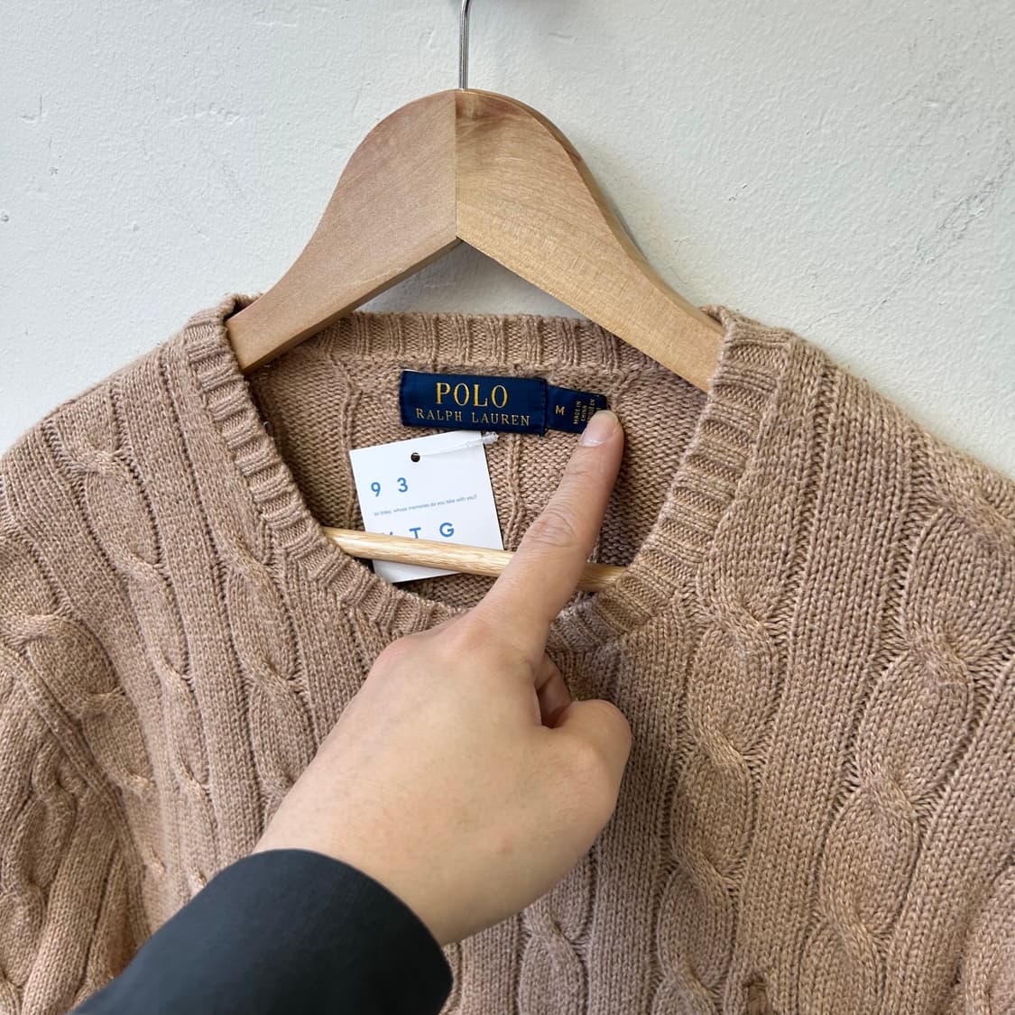 폴로 베이지 니트 상품이미지3