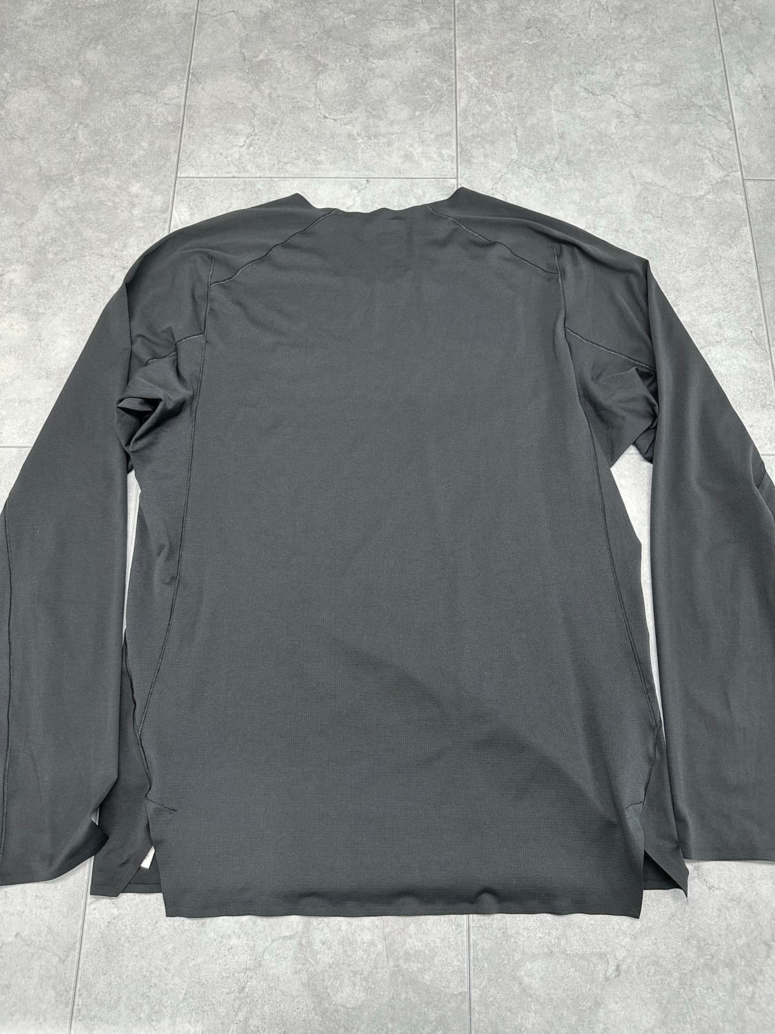 [S] 아크테릭스 노반 다운워드 로고 LS 블랙 상품이미지6
