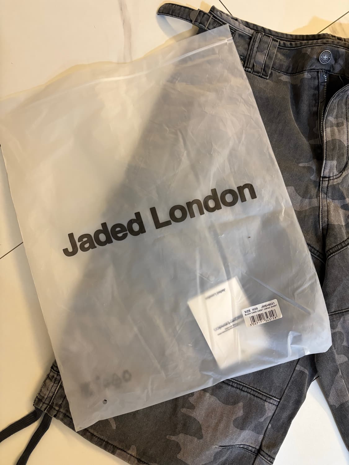 제이디드 런던 디스트레스드 쇼츠 카모 상품이미지1