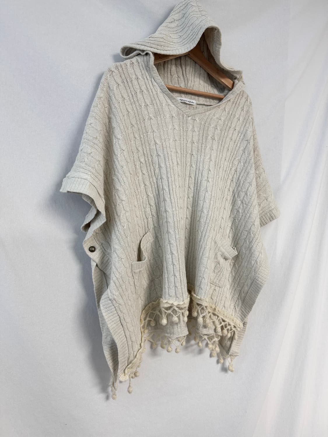 울 블렌디드 폼폼 태슬 후디드 케이프 상품이미지4