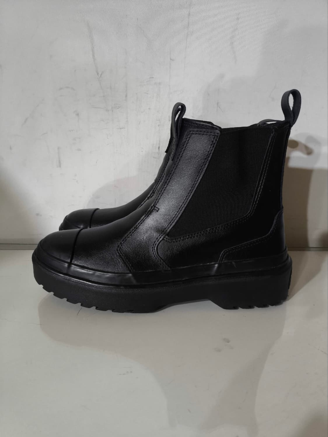 240mm 컨버스 척테일러 레더 첼시부츠 상품이미지1